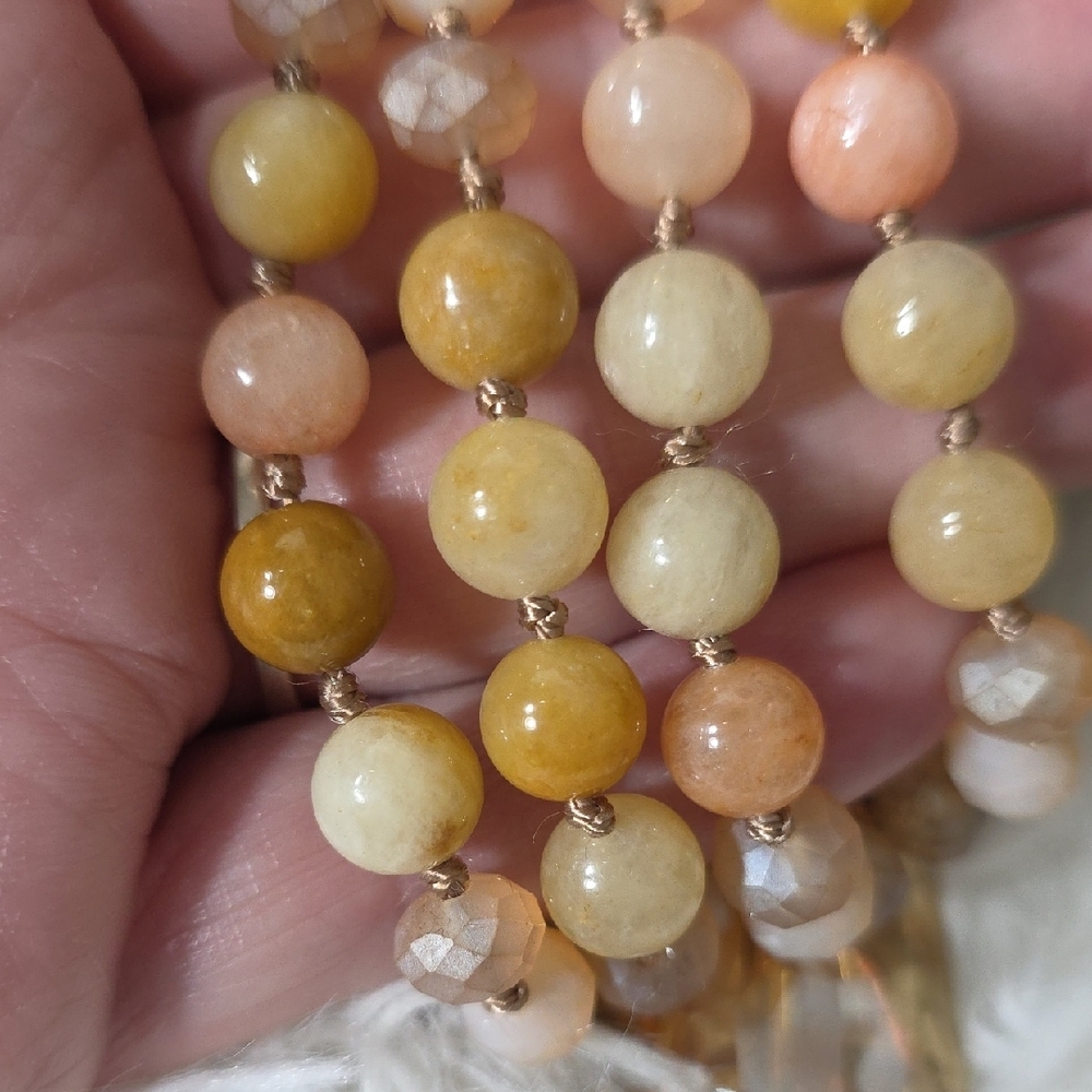 Gold Mama Bear Pendant Necklace - Picture 6 of 8